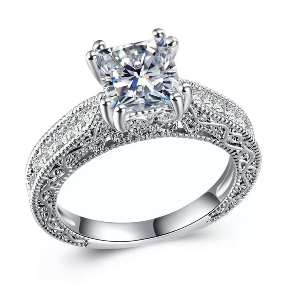 Princess Cut White Sapphire Women 925 Silver Ring - Picture 2 of 4